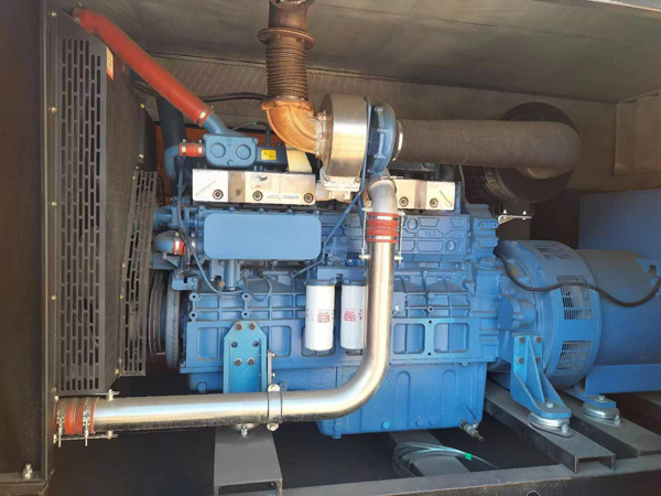 即墨柴油发电机组一般有几种电压输出？