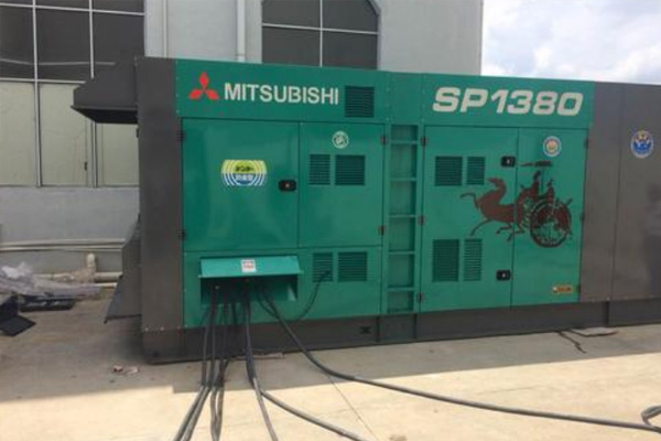 即墨为什么有些柴油发电机组的输出电压可以调节？