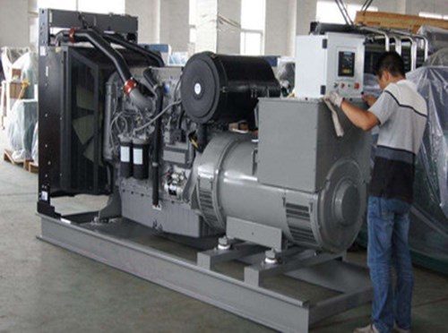 即墨柴油发电机组和储能设备配合使用的案例