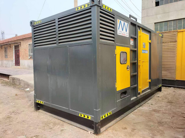 即墨进行柴油发电机组电瓶性能测试时，有哪些注意事项？