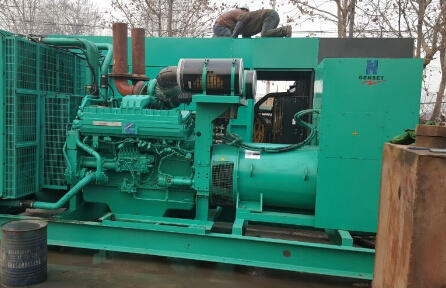 即墨发电机组如何判断水冷式机油散热器内部是否需要清洗？